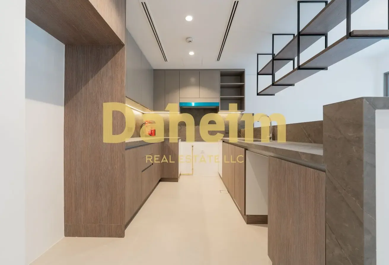 Vacant Now | Internal Plot | Close To Pool