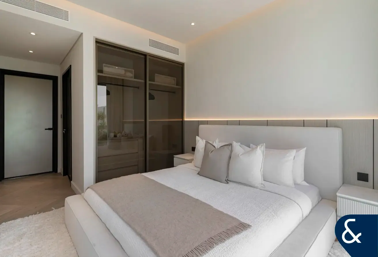 High Spec Renovation | Extended | Exclusive