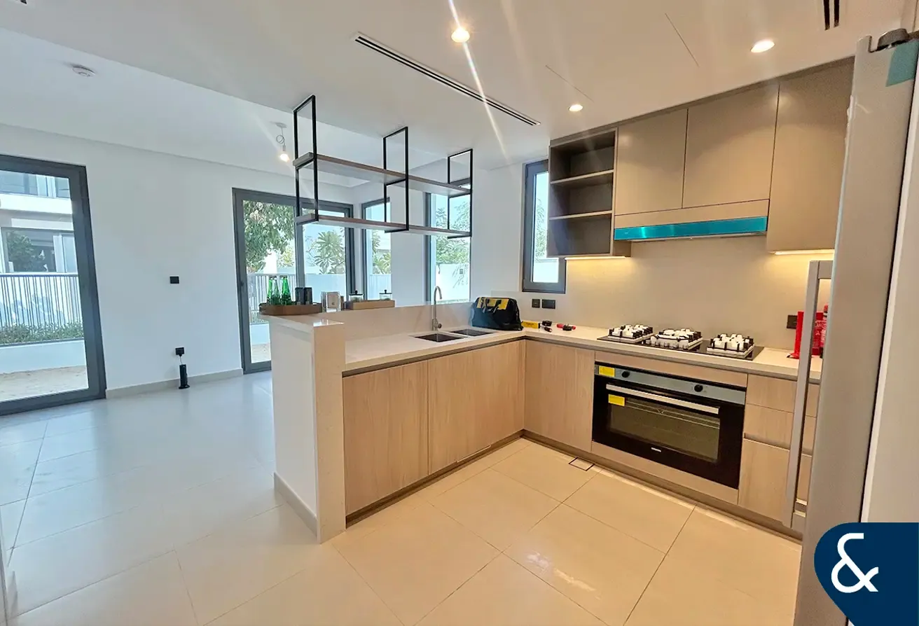 Corner Plot | Opposite Pool | Four Bedrooms