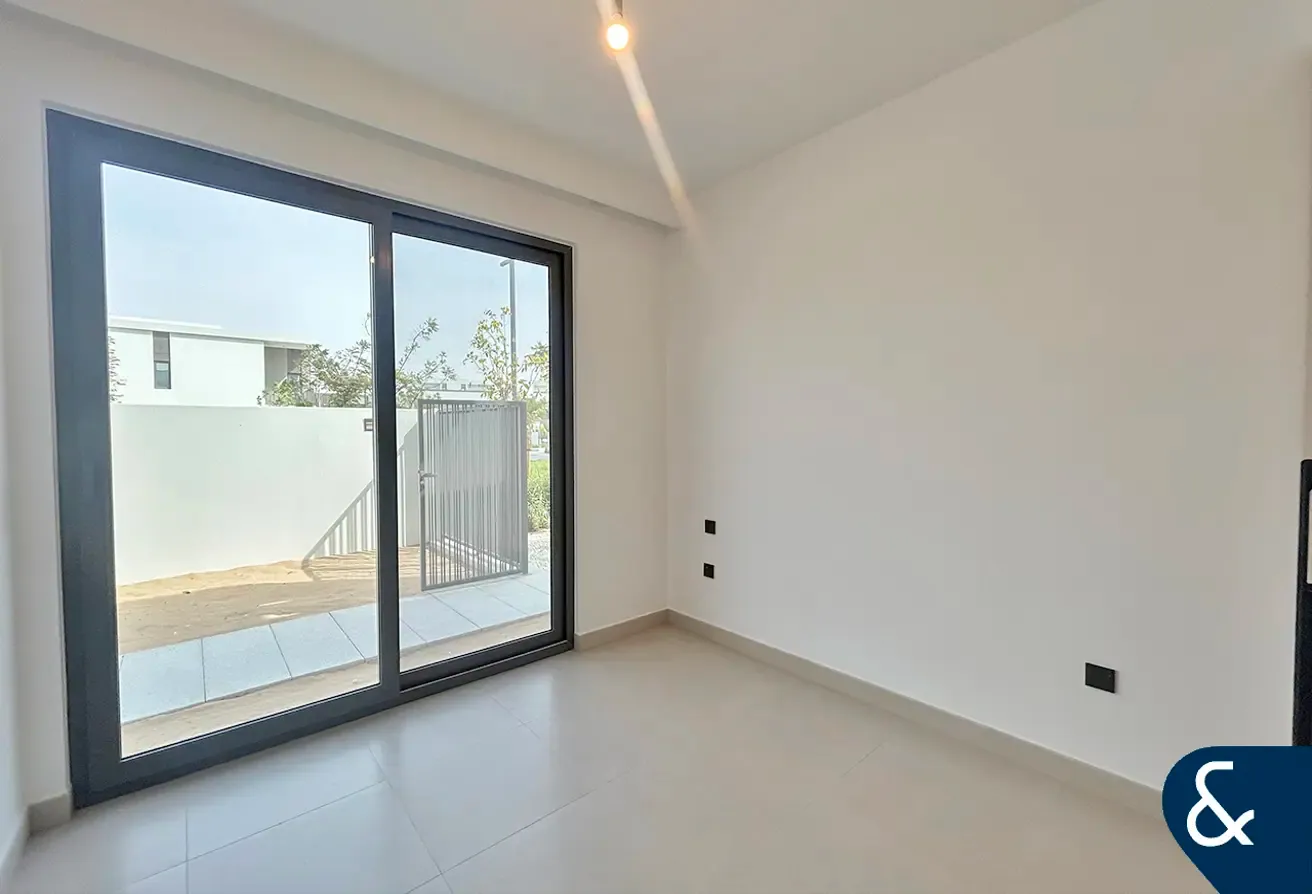 Corner Plot | Opposite Pool | Four Bedrooms