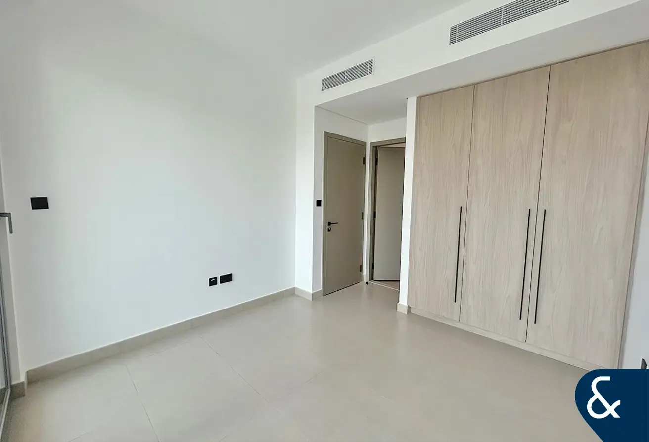 Corner Plot | Opposite Pool | Four Bedrooms