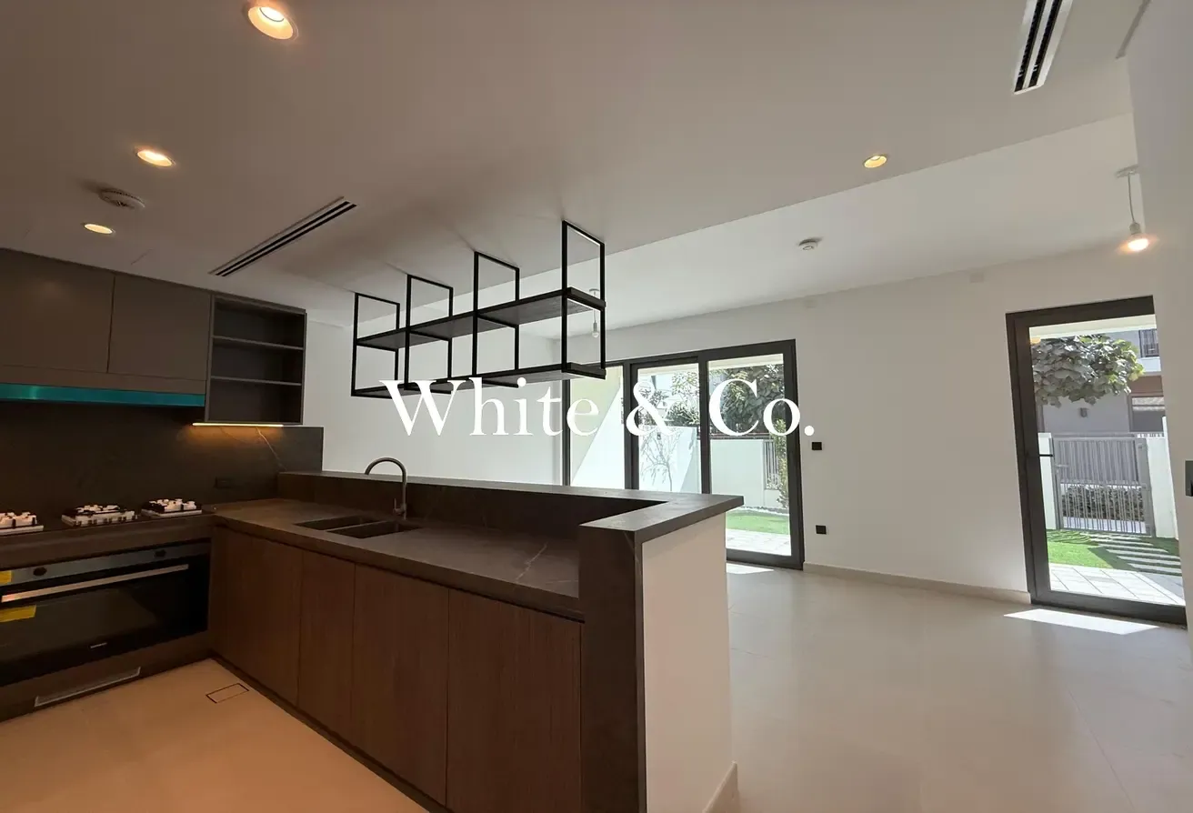 Upgraded | Internal unit | Near ammenites