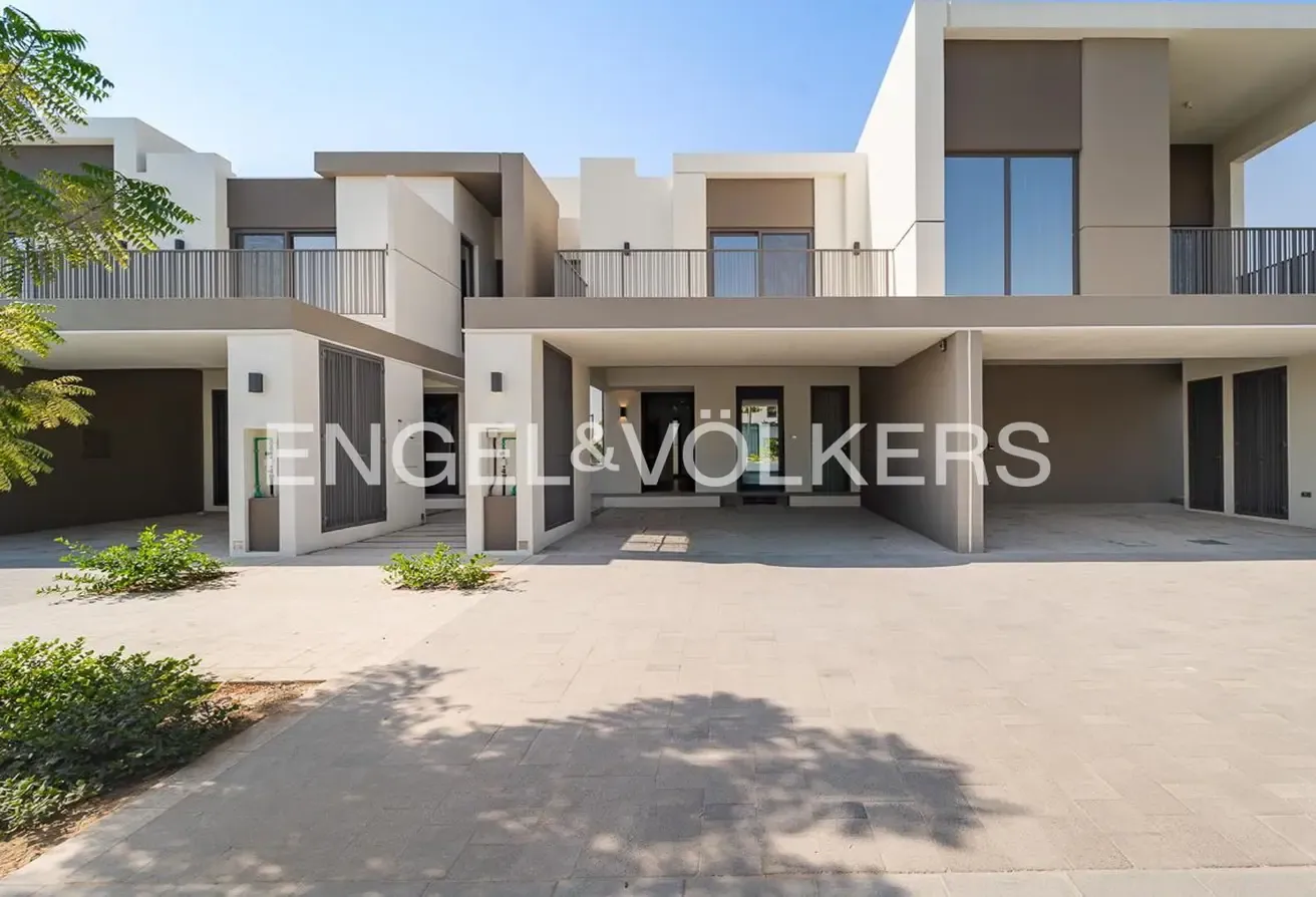 Exclusive | | Close to Amenities | Genuine Listing |