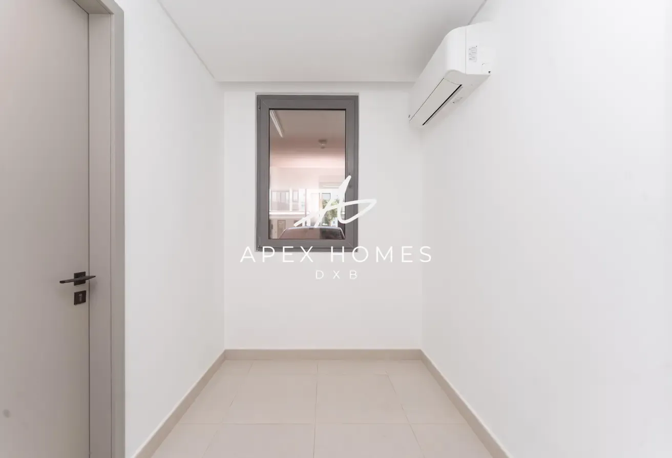 Vacant | Internal Location | Close to Amenities