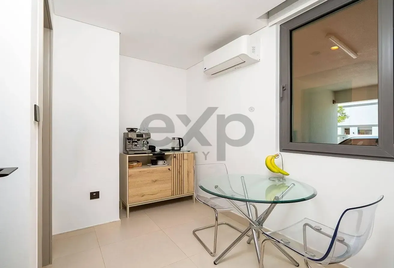 Upgraded Corner Villa | Linear Park | Near Lagoon