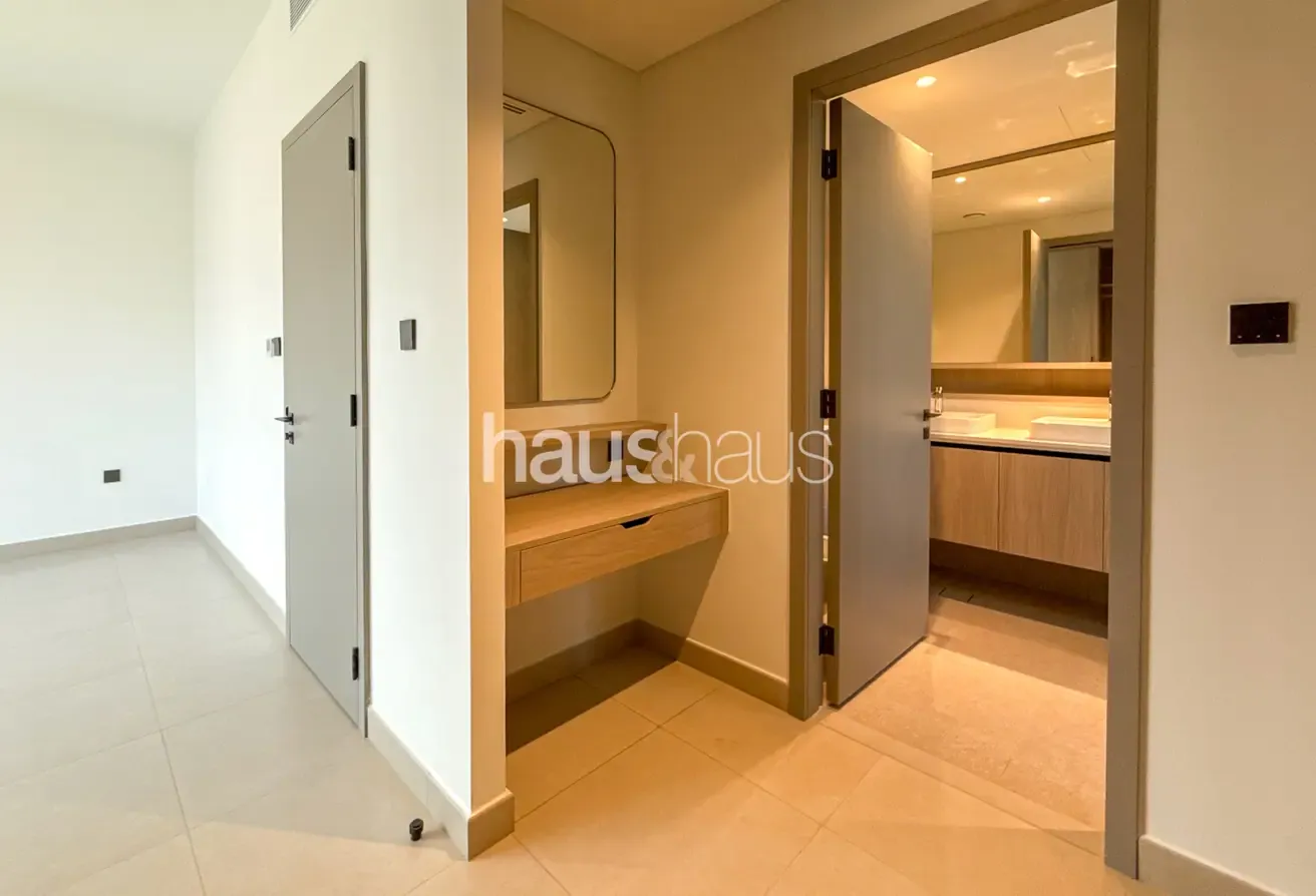 Exclusive | Internal | Upgraded Home