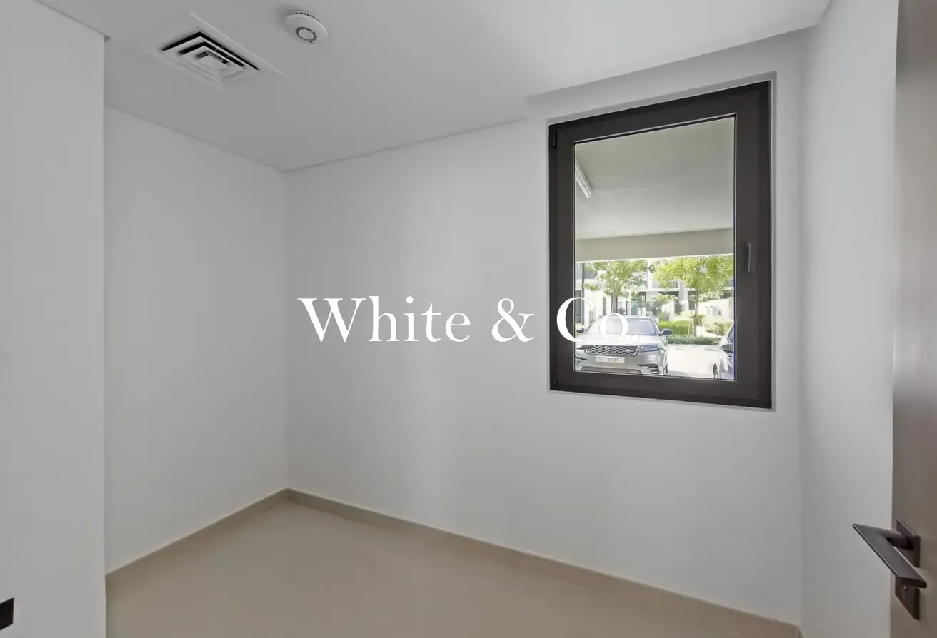 Small greenbelt | Vacant now | View today