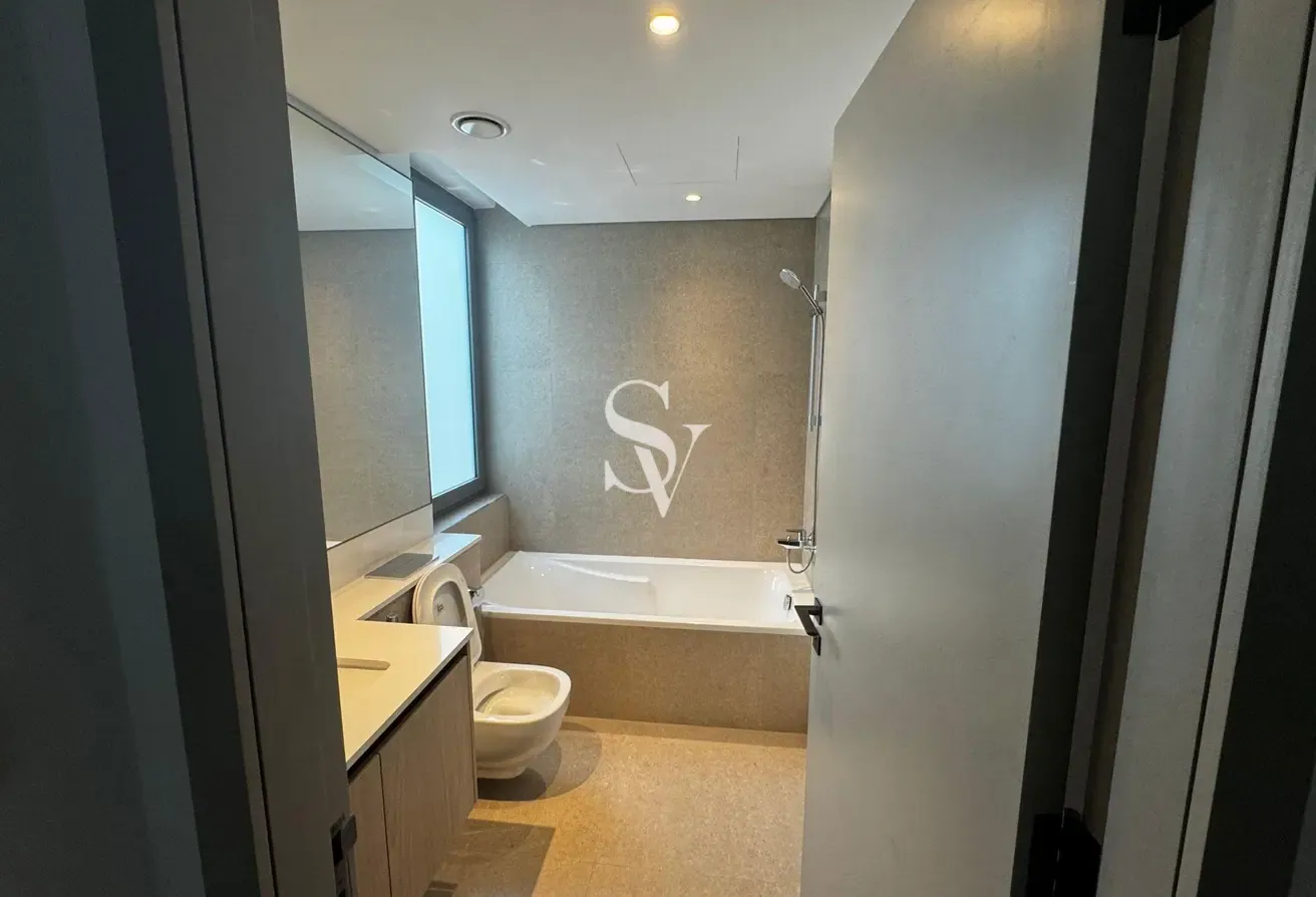 Single Row | Vacant | Near TO Pool And Park