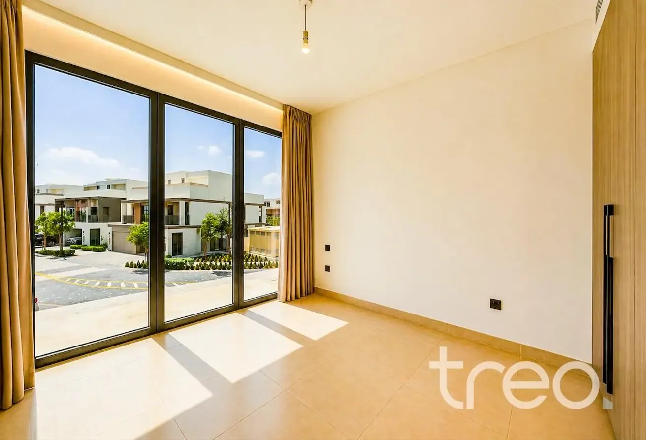 Extended | G+2 Twinvilla | Park View