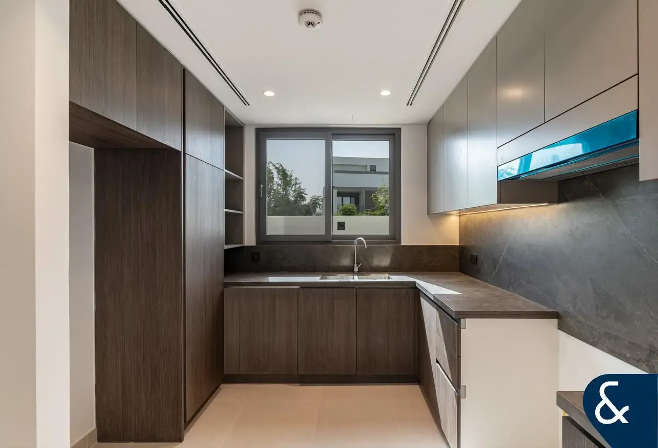 Cheapest Genuine Closed Kitchen In The Market