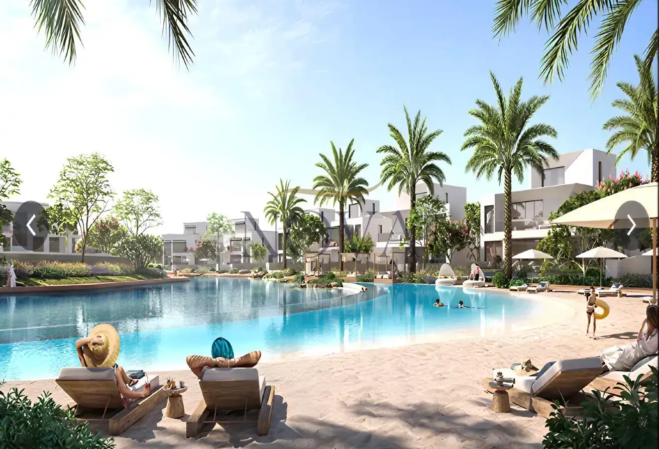 Luxury Waterfront Living | 5BR Villa | Exclusive
