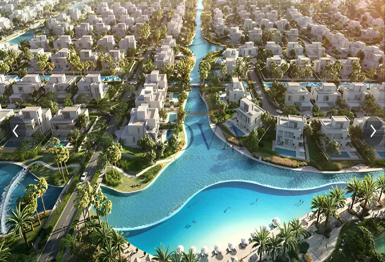Luxury Waterfront Living | 5BR Villa | Exclusive