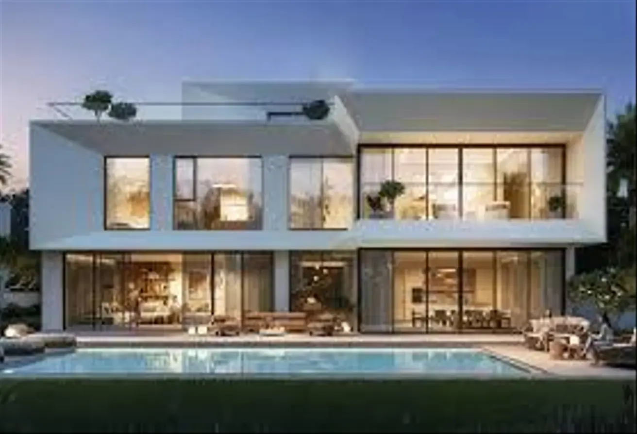 Luxury 4BR+Basement / Lagoon View /Prime Location