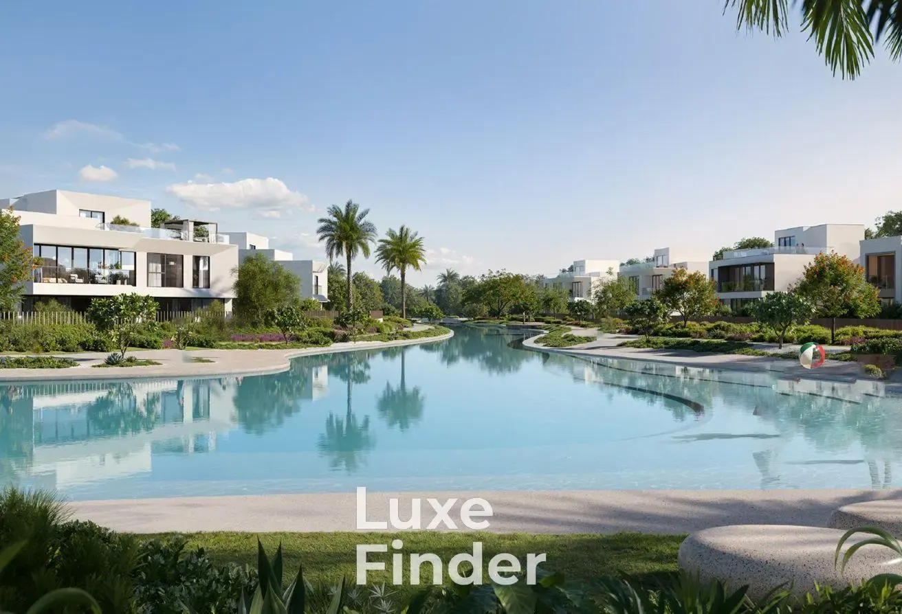 On the Lagoon | Prime Location | Huge Plot