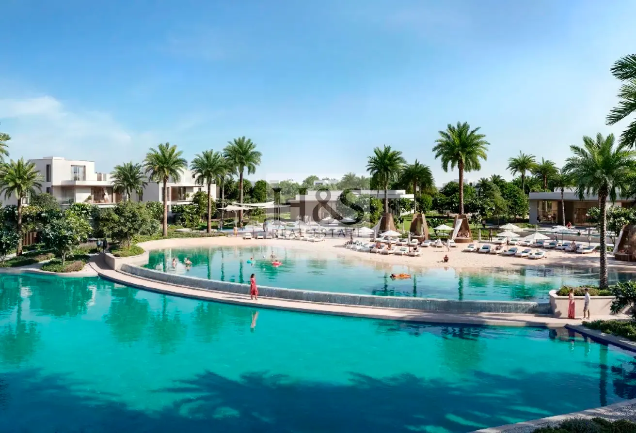 Premium 5BR Corner Villa | Lagoon View | OP Deal