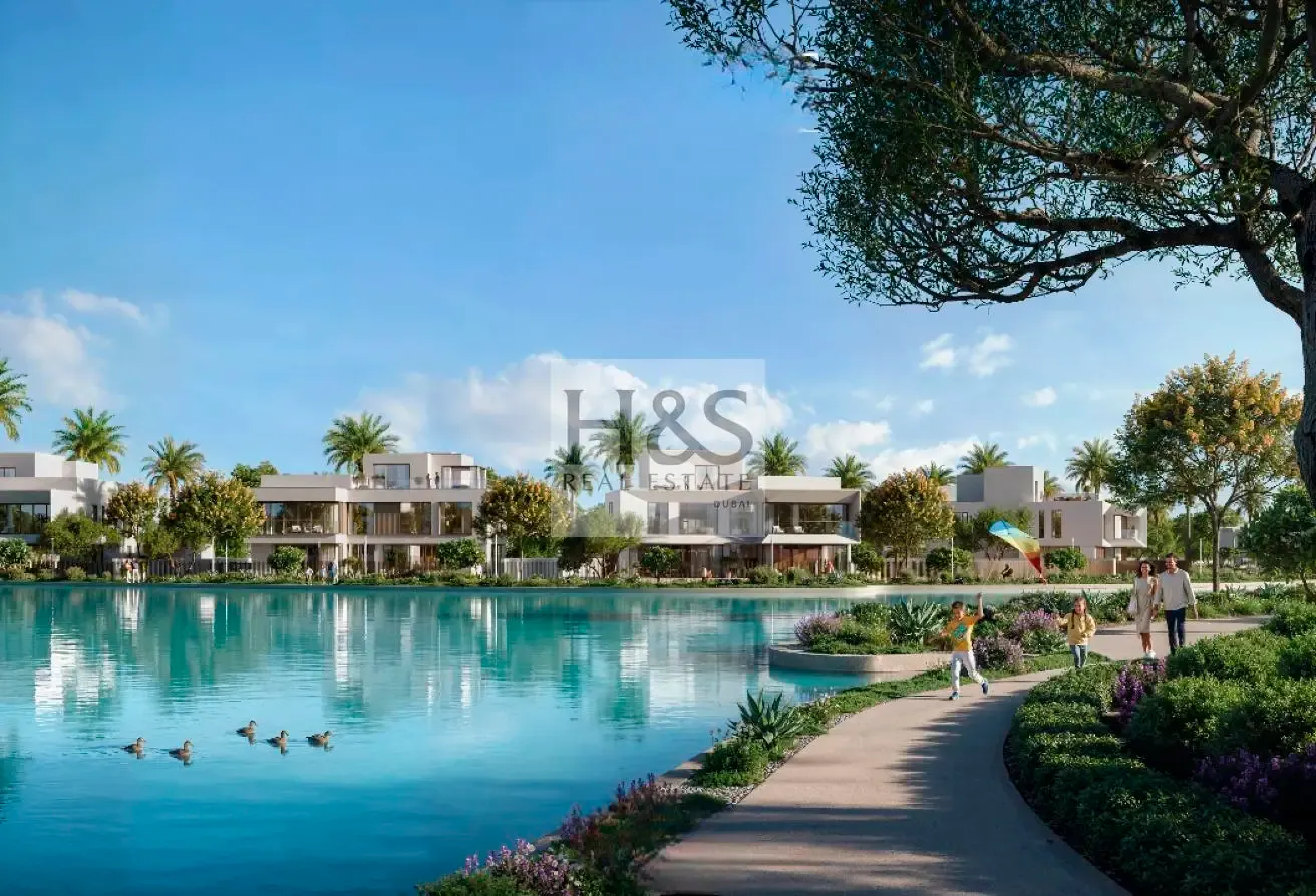 Premium 5BR Corner Villa | Lagoon View | OP Deal