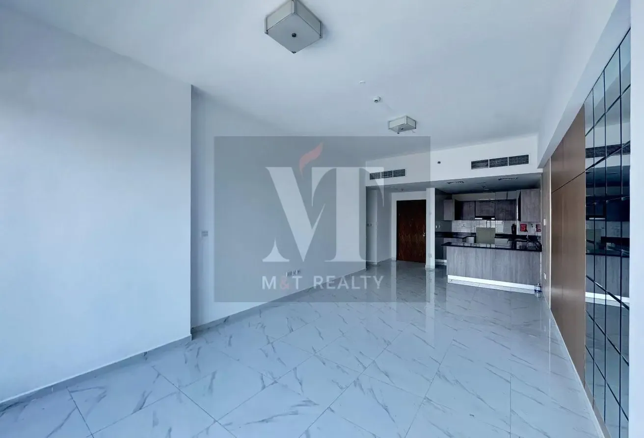 Near Metro| Vastu| Maids| Marina Skyline