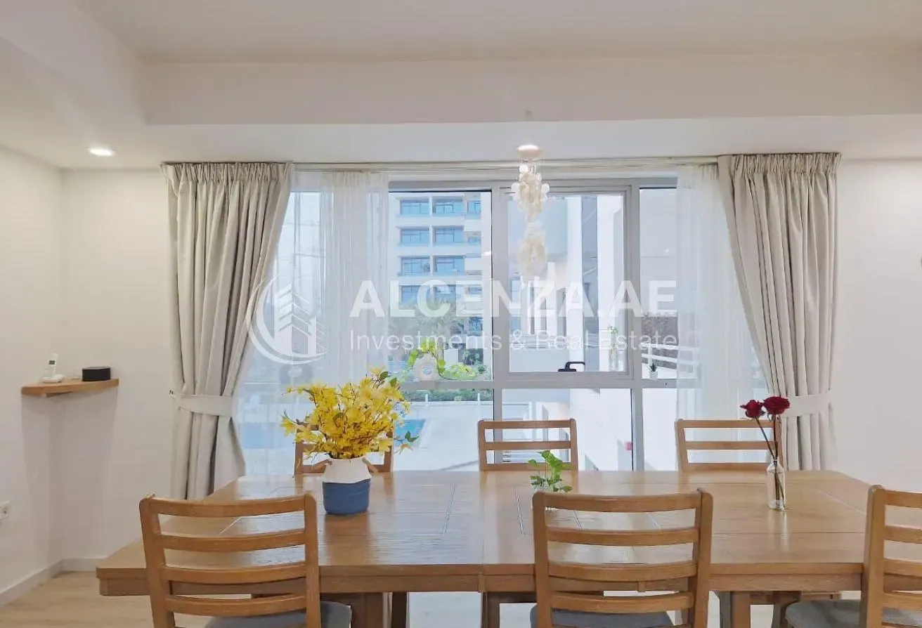 Fully Upgraded | 3BR + Maid | 3 Parking Spaces
