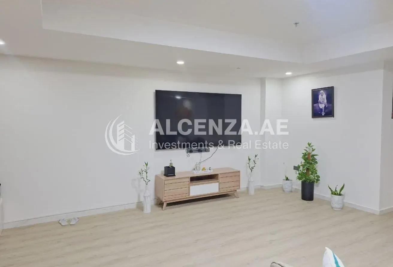 Fully Upgraded | 3BR + Maid | 3 Parking Spaces