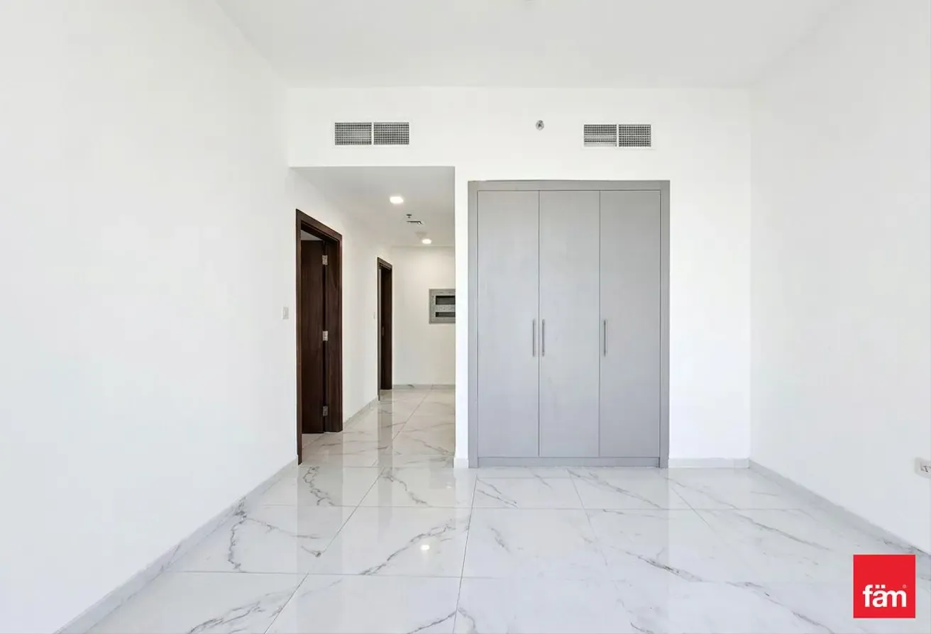 Motivated Seller| Spacious 2br+Maid | Open Kitchen