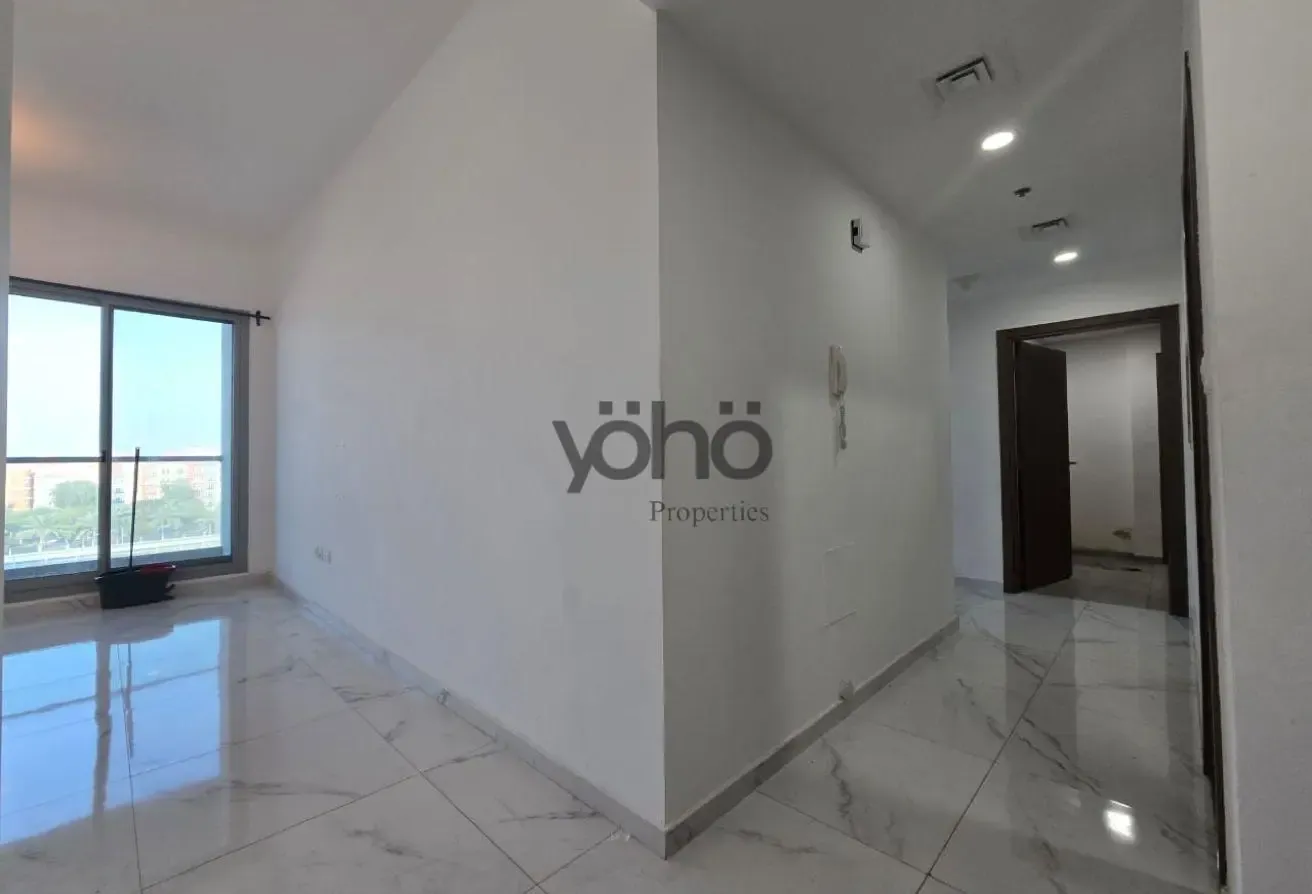 NEAR METRO | NEGOTIABLE | DONT MISS OUT |ROAD VIEW