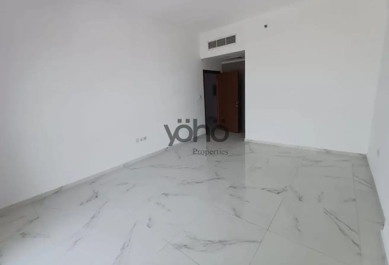 2 Balconies | Near Metro | with Laundry Room
