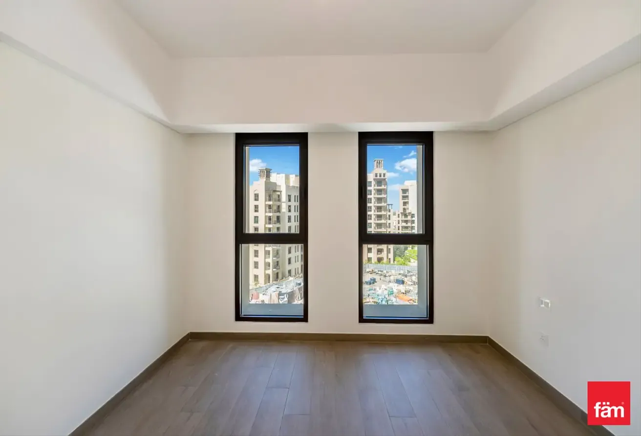 Spacious Layout | Park View | Brand New