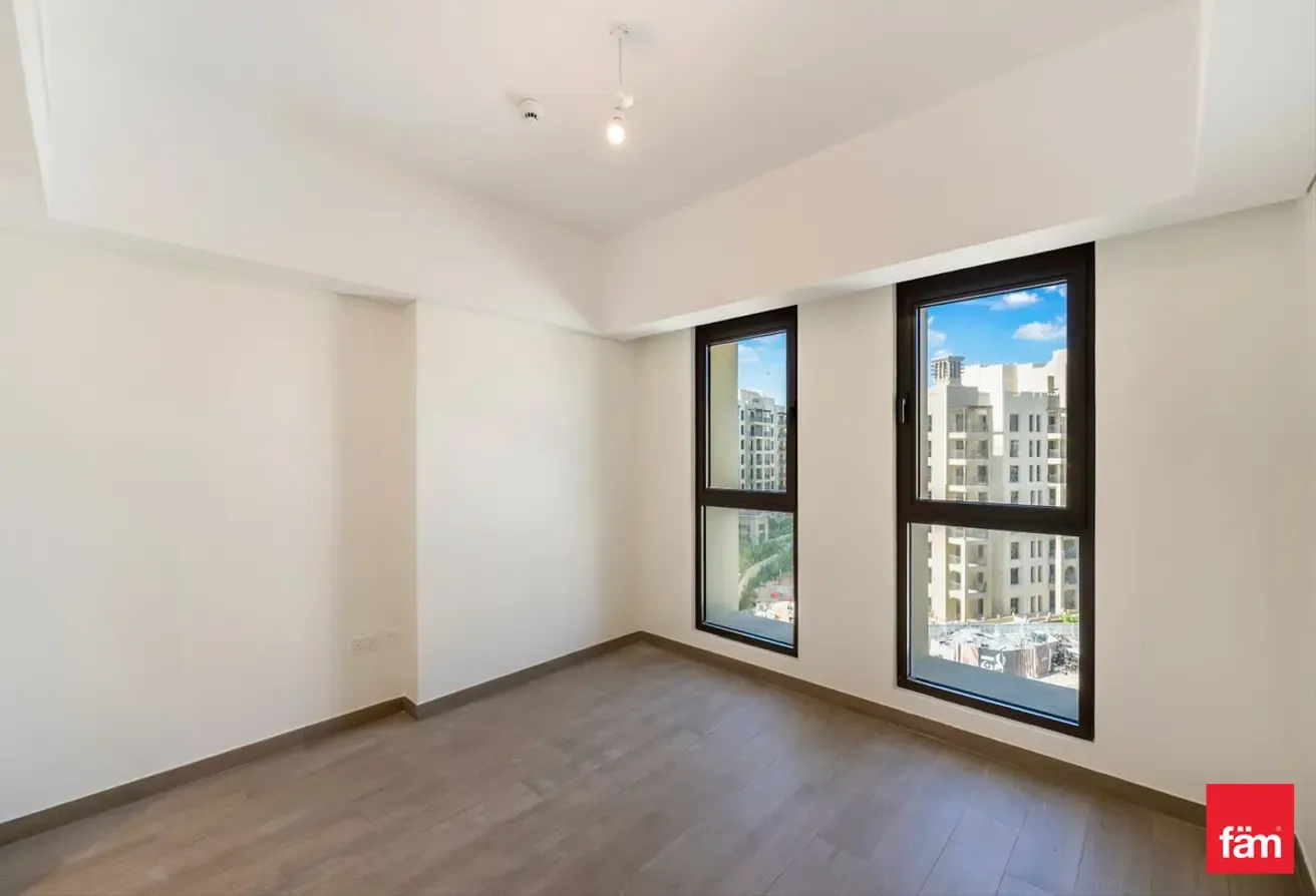 Spacious Layout | Park View | Brand New