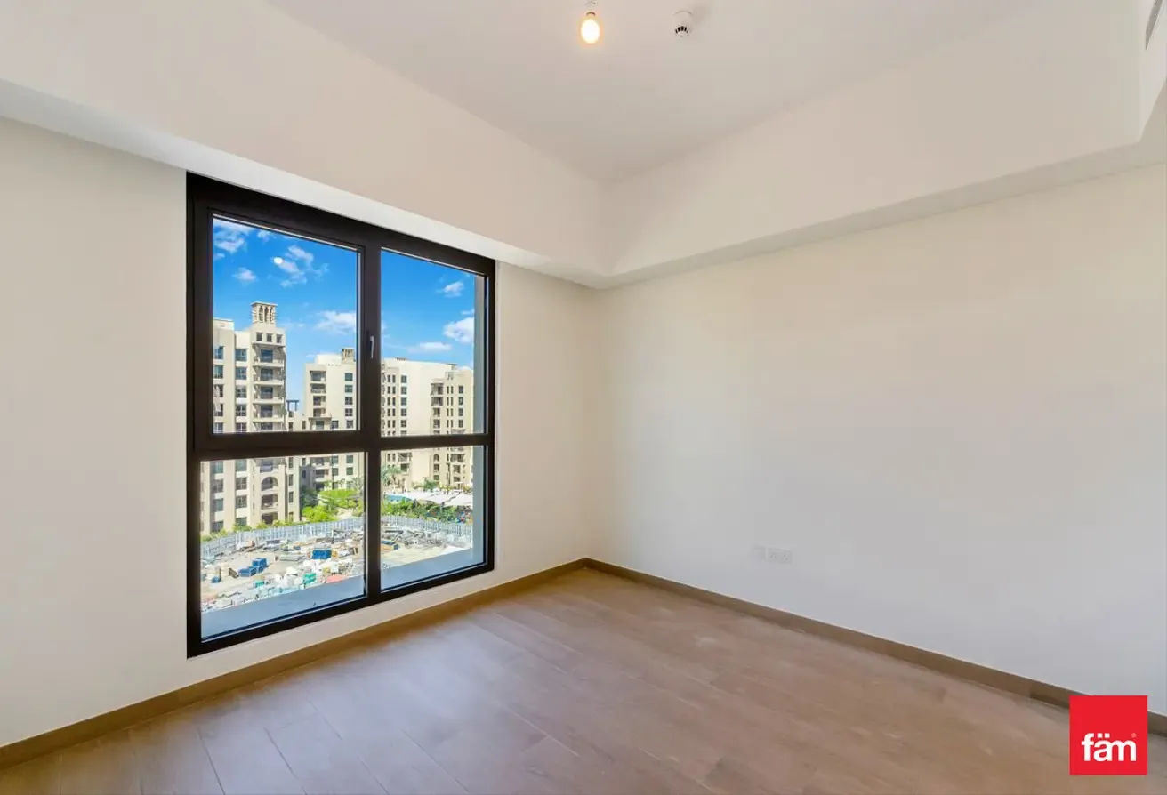Spacious Layout | Park View | Brand New