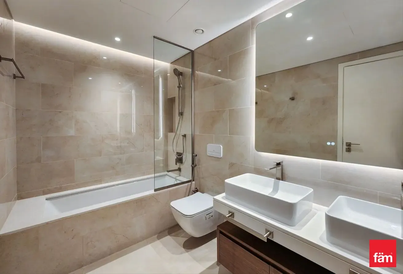 PARK VIEW | BRIGHT LAYOUT | Vacant