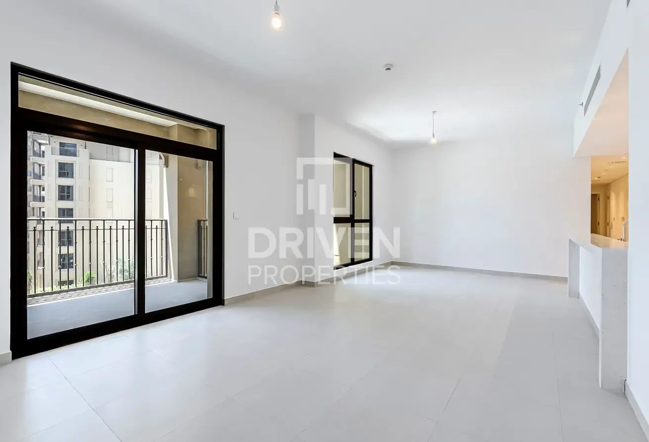 Brand New Unit | Community View | Huge Layout