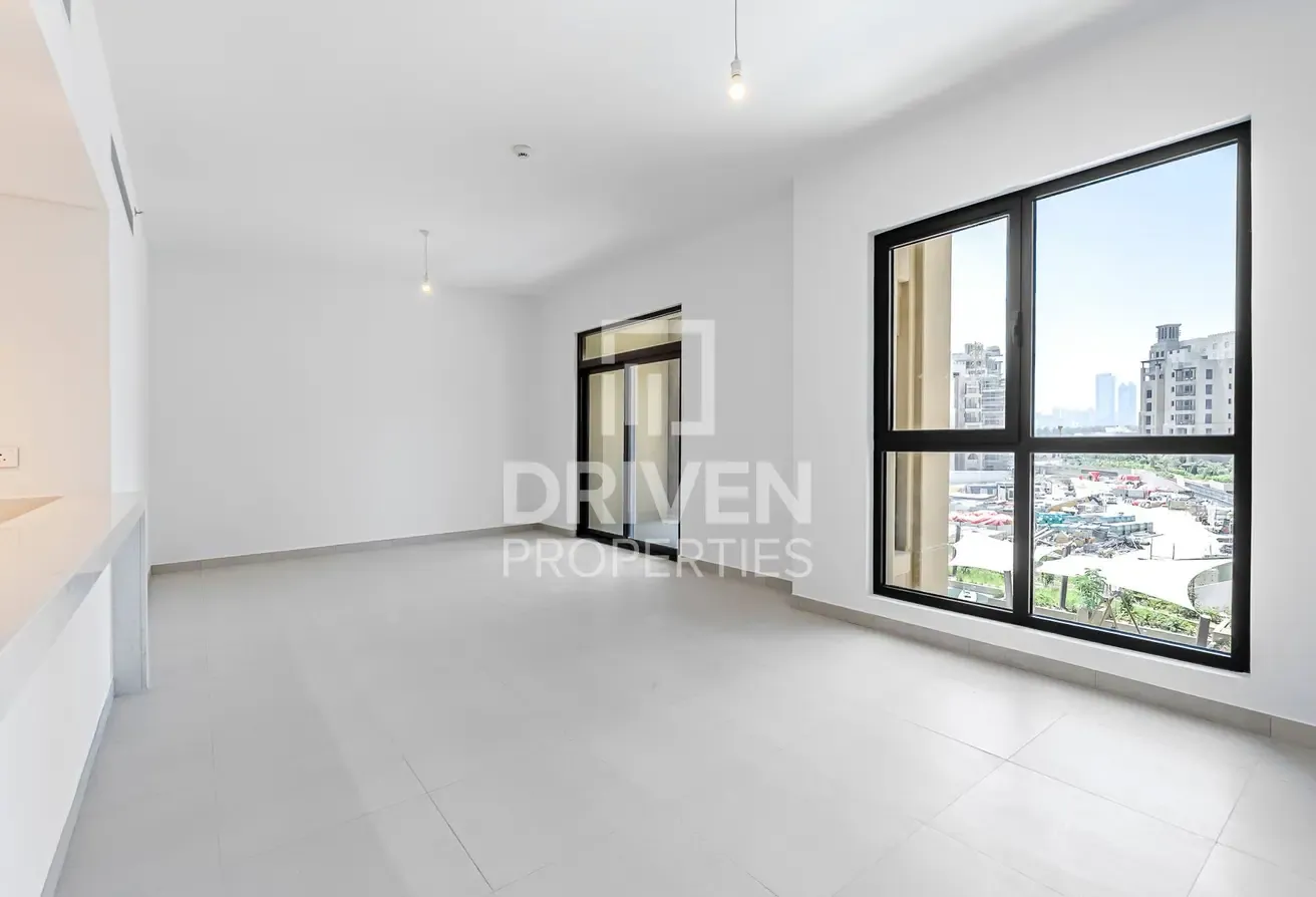 Brand New Unit | Community View | Huge Layout