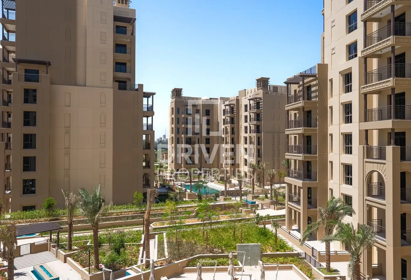 Brand New Unit | Community View | Huge Layout
