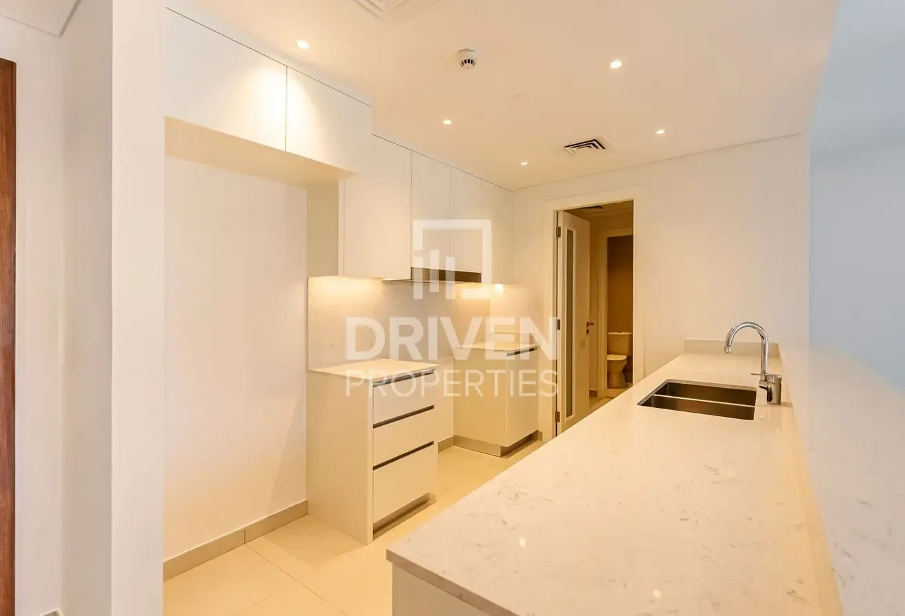 Brand New | Modern and Spacious | Vacant
