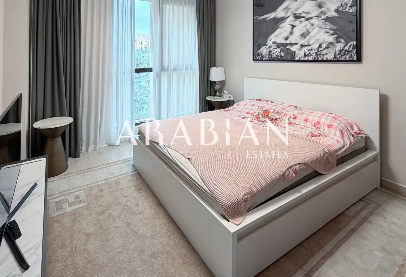 Burj Al Arab View | Spacious | 3BR + Maids