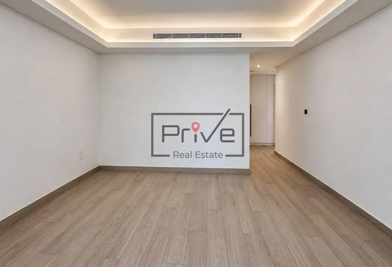 Pool and Park View | 3 BR+M | Motivated Seller