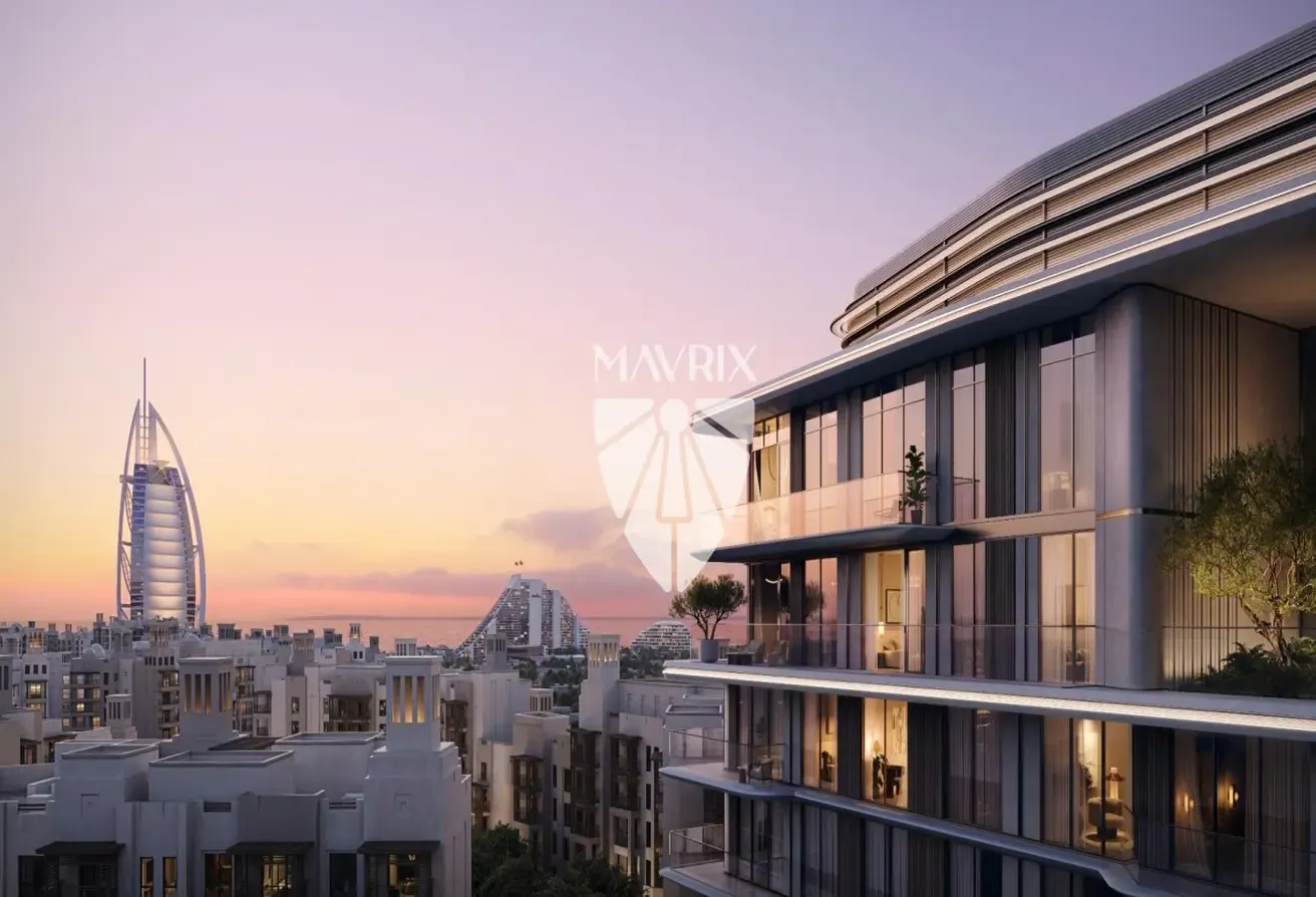 Bright Home | Luxury 3BR | Contemporary Style