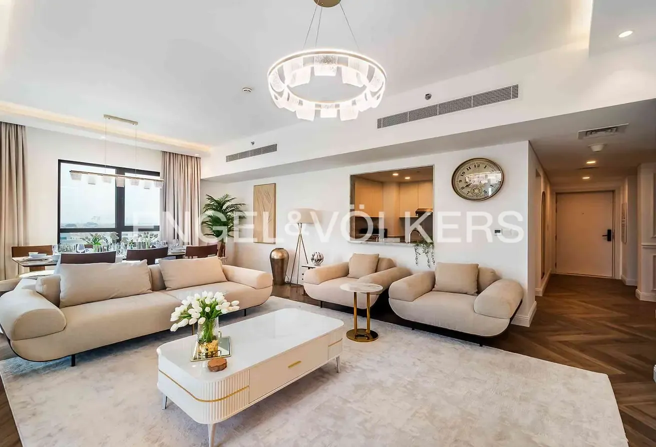 Stylish 3BR | Family Friendly | Prime Location