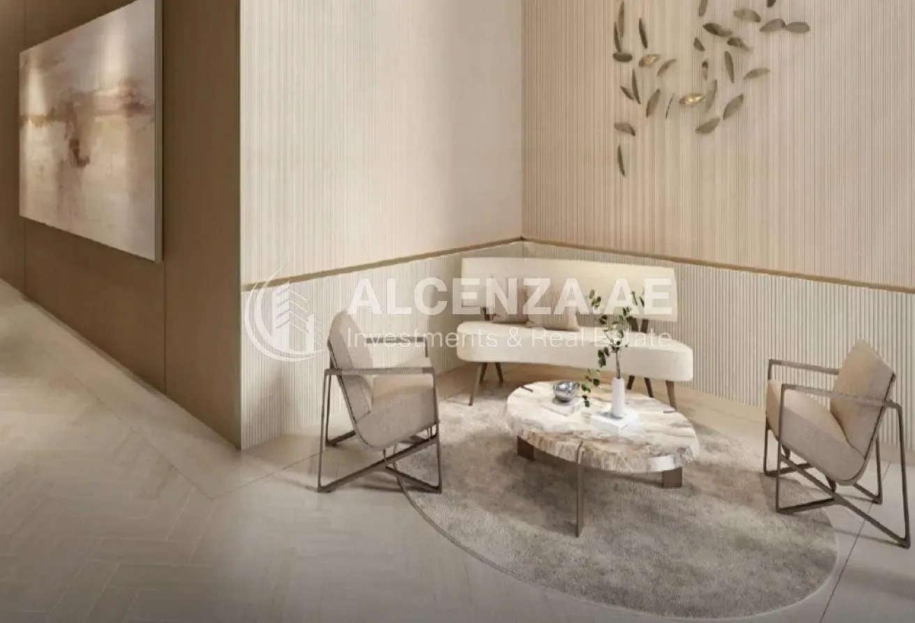 Corner Unit | 3BR + Maids | Park View