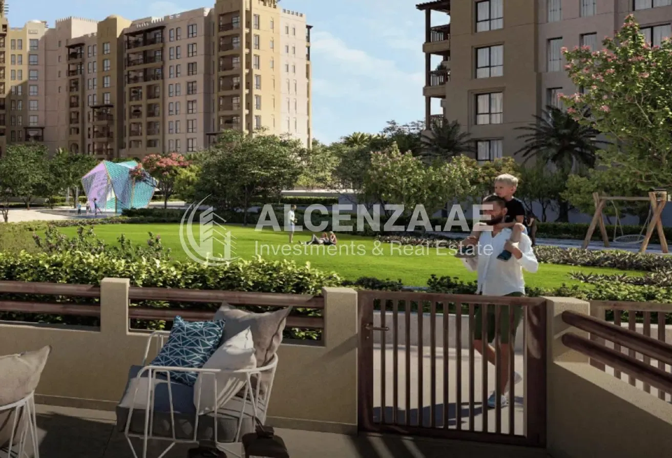 Corner Unit | 3BR + Maids | Park View