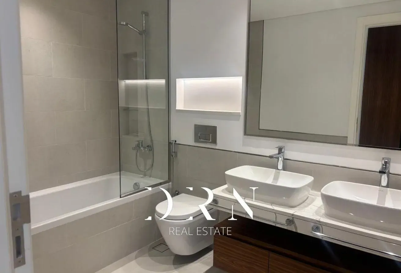 OPEN PLAN 3 BR UNIT | BRAND NEW | PARK VIEW