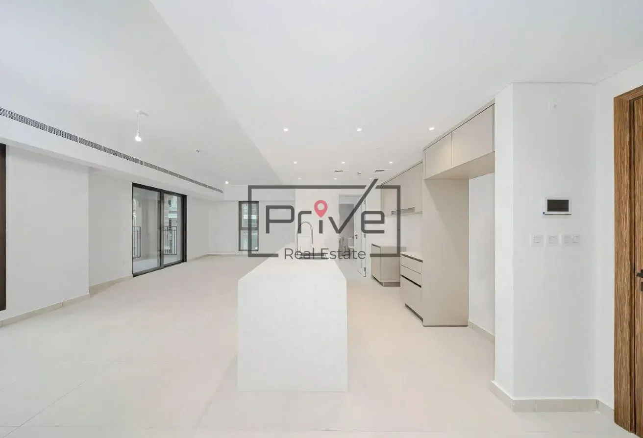 3 BR + M | Vacant on Transfer | Burj Al Arab View