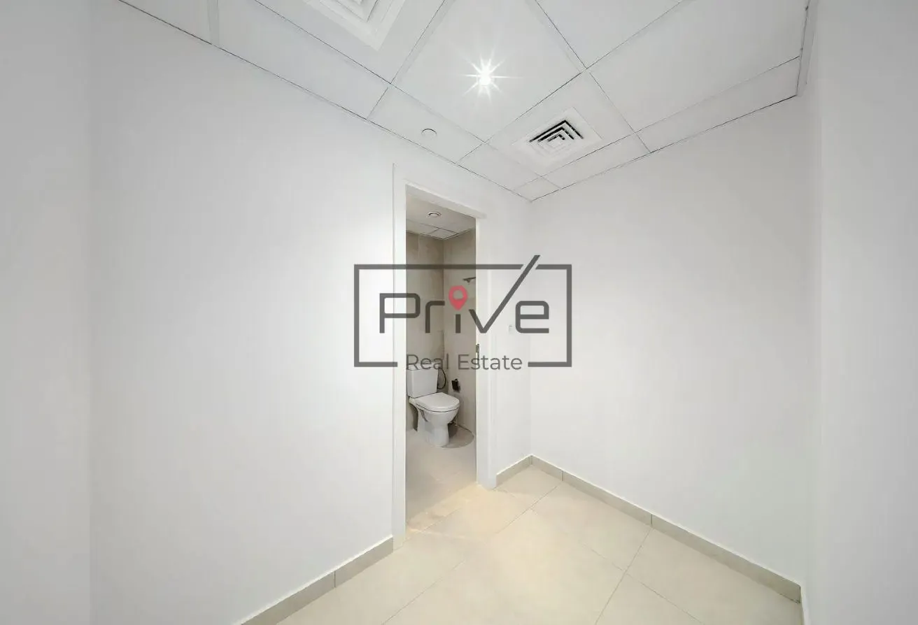 3 BR + M | Vacant on Transfer | Burj Al Arab View