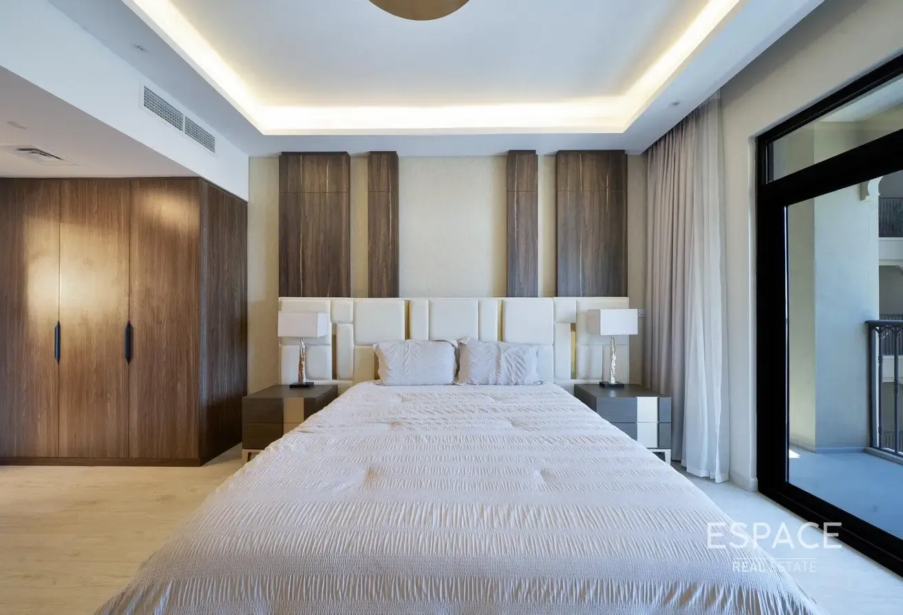 Luxury 3-Bed |  Burj Al Arab View | V O T