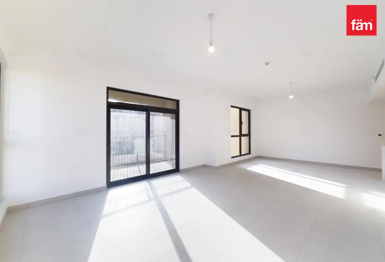 Pool And Park View | Brand New | Vacant