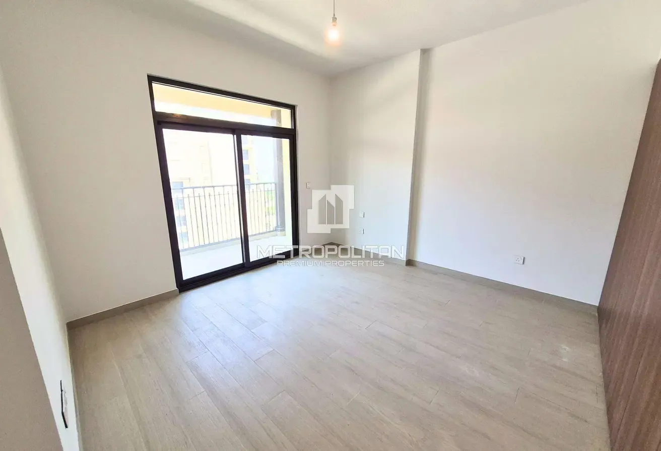 High Floor | Community Park View | Vacant