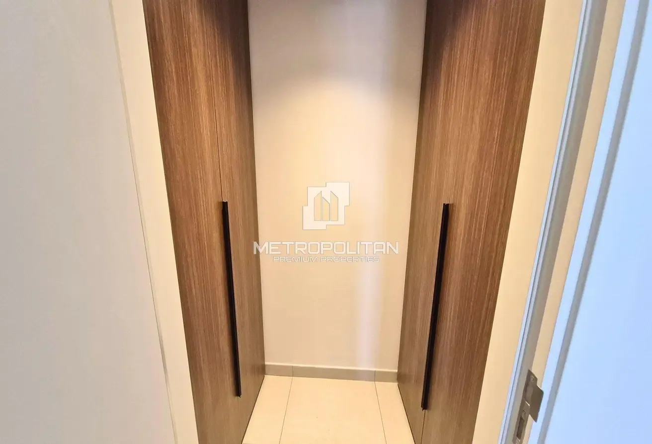 High Floor | Community Park View | Vacant