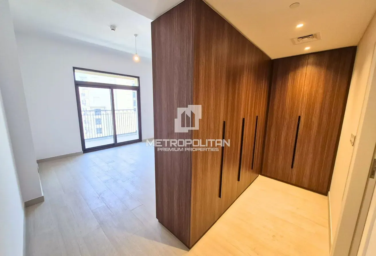 High Floor | Community Park View | Vacant