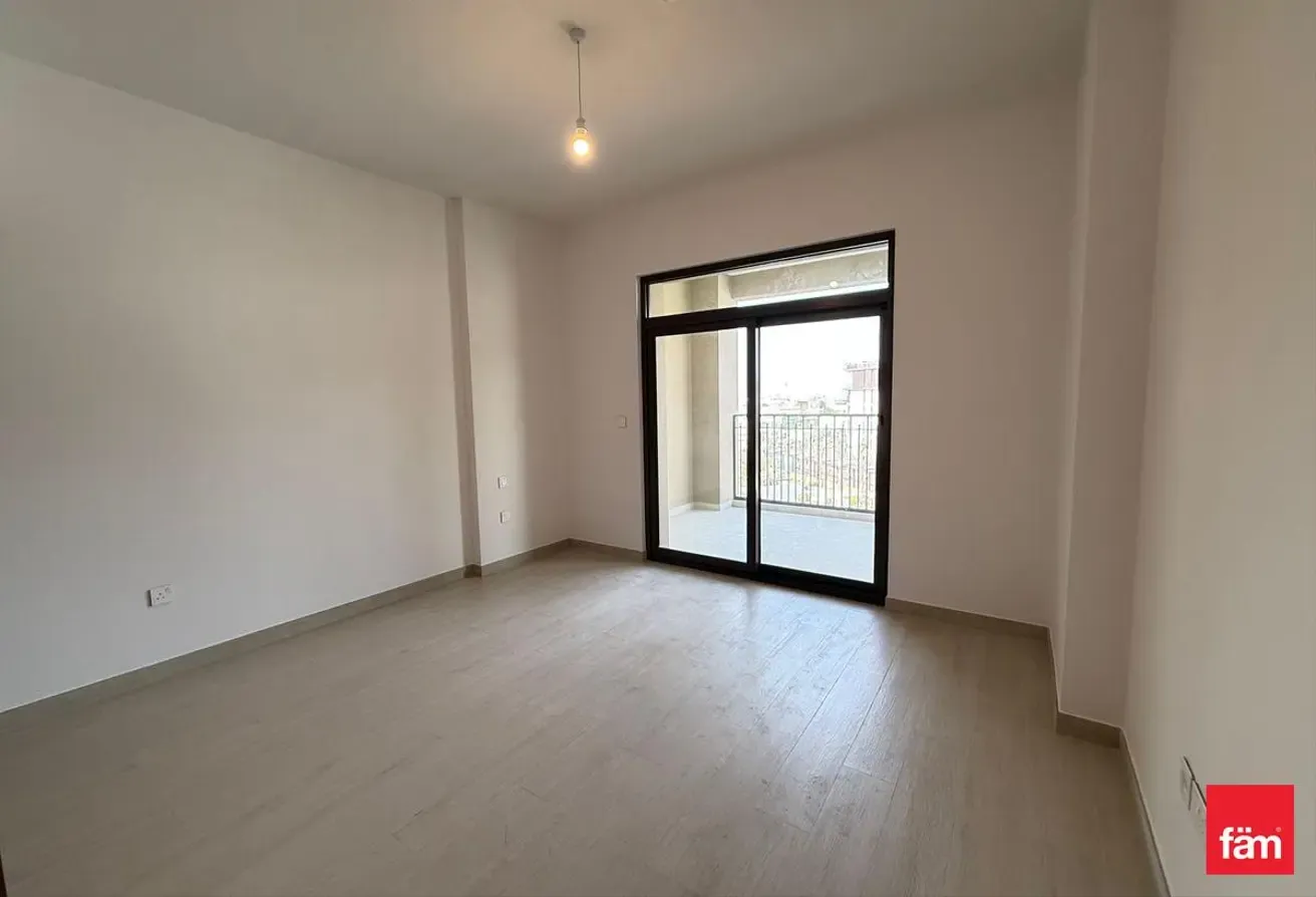 Open to reasonable offers| Park View | Brand New