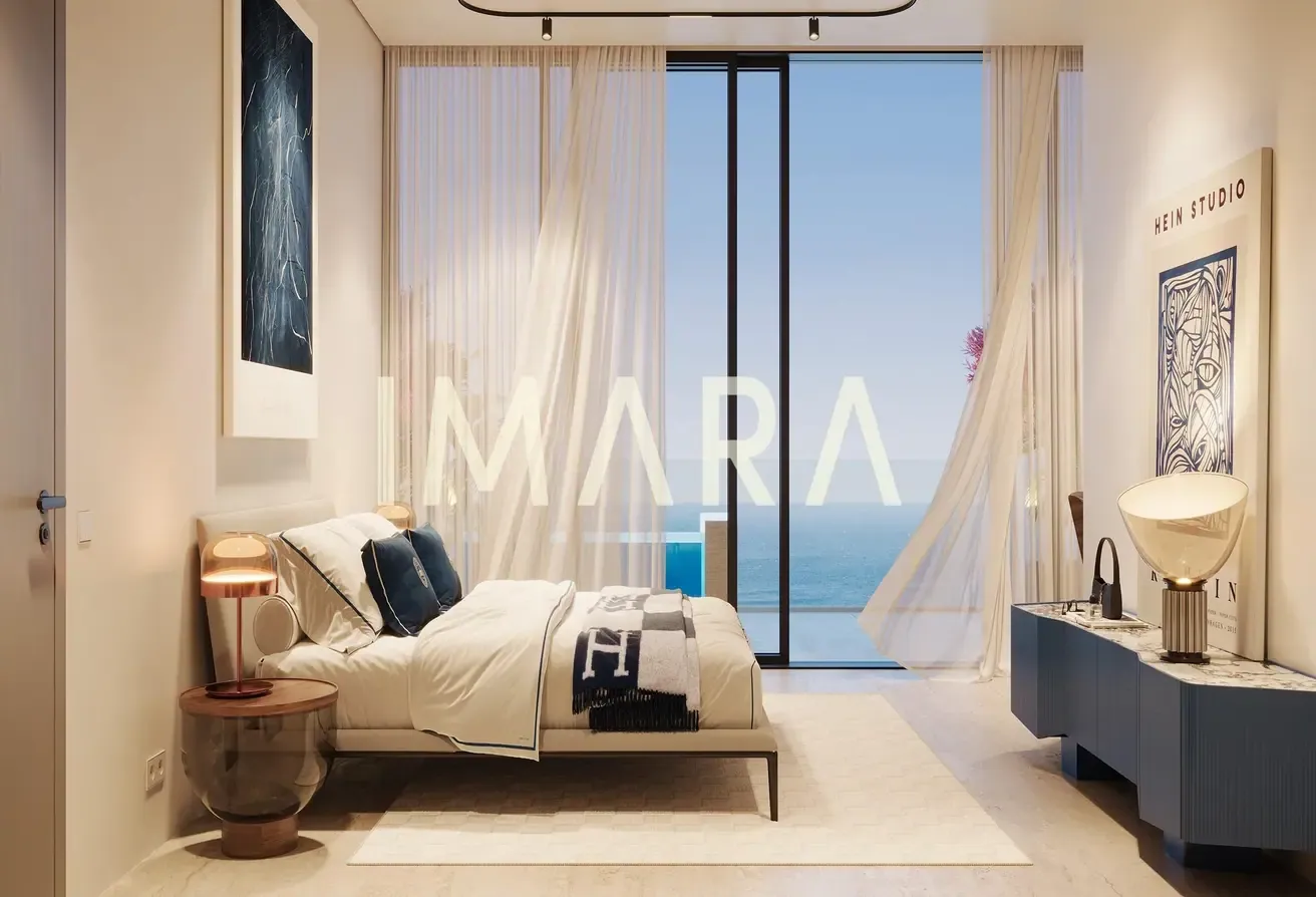 Front Line Corner Plot | Full Sea Views